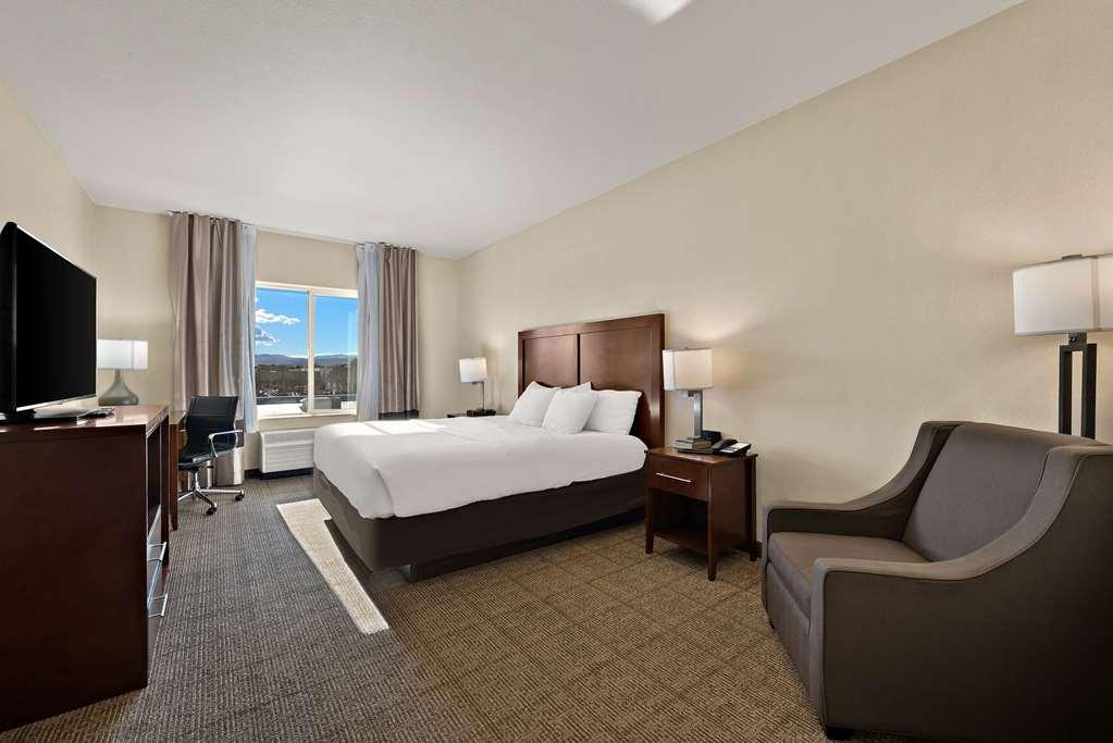 Comfort Inn & Suites Airport Convention Center Reno Rum bild
